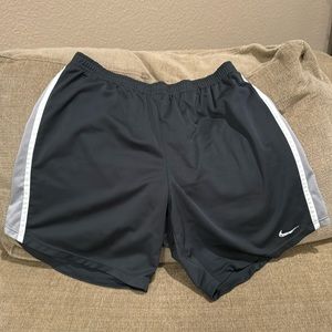 Grey Men’s Nikefit athletic shorts size medium